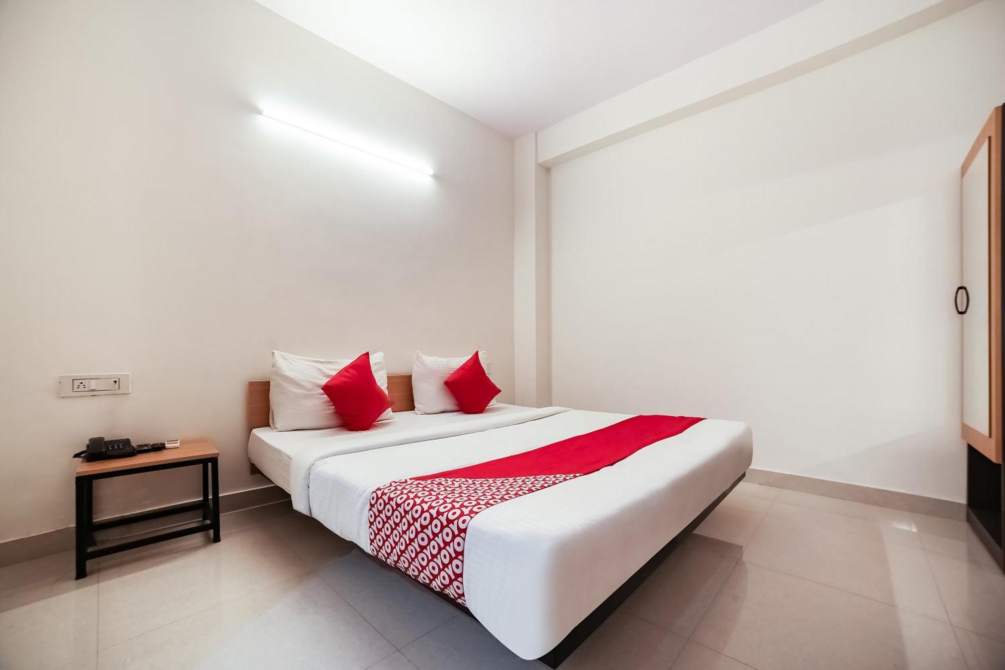 Hotel Live On Del5542 Neu-Delhi Exterior foto